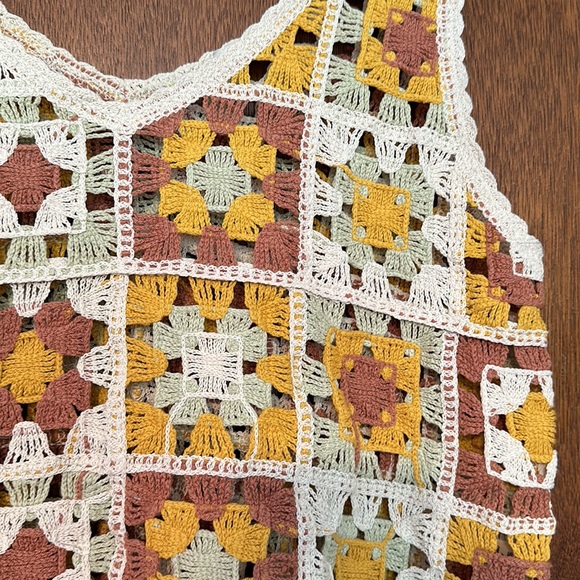 LIZARD THICKET Crocheted Tank Knit - Picture 3 of 3